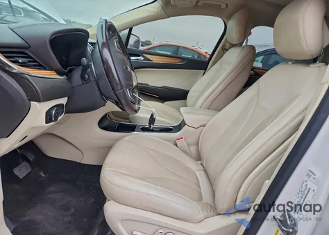 2016 Lincoln Mkc Select from USA, damaged, VIN 5LMCJ2C97GUJ12872